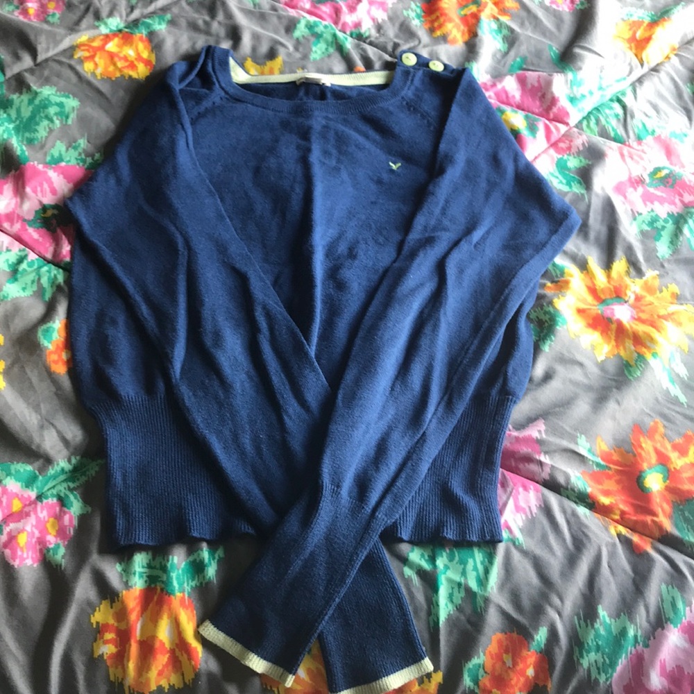 American Eagle Sweater